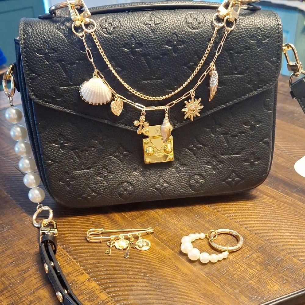 Elegant Bag Charm Accessory 4 Piece Set